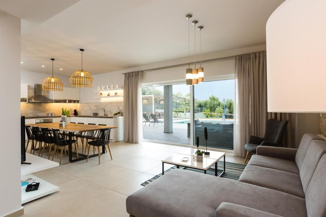 Villa Aelia I Modern & Ideal For Large Groups Galatas  Luaran gambar